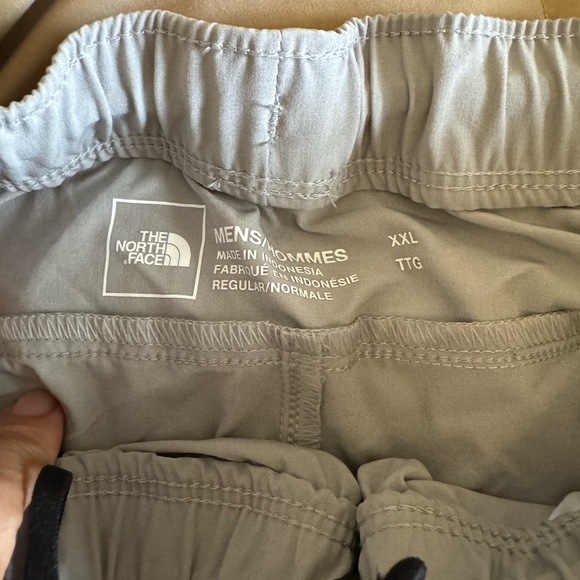 THENORTHFACE wander shorts - Picture 2 of 4